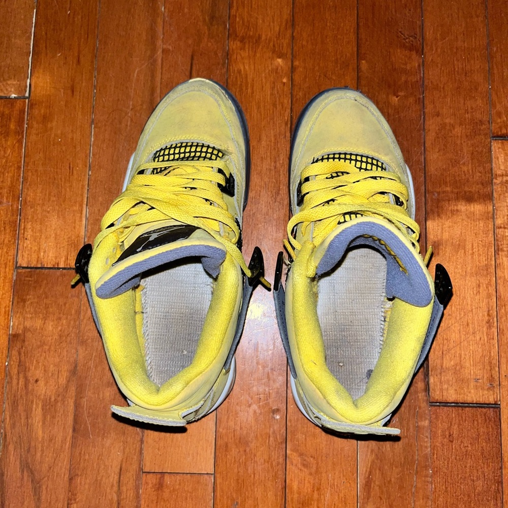 ligjtning 4’s
